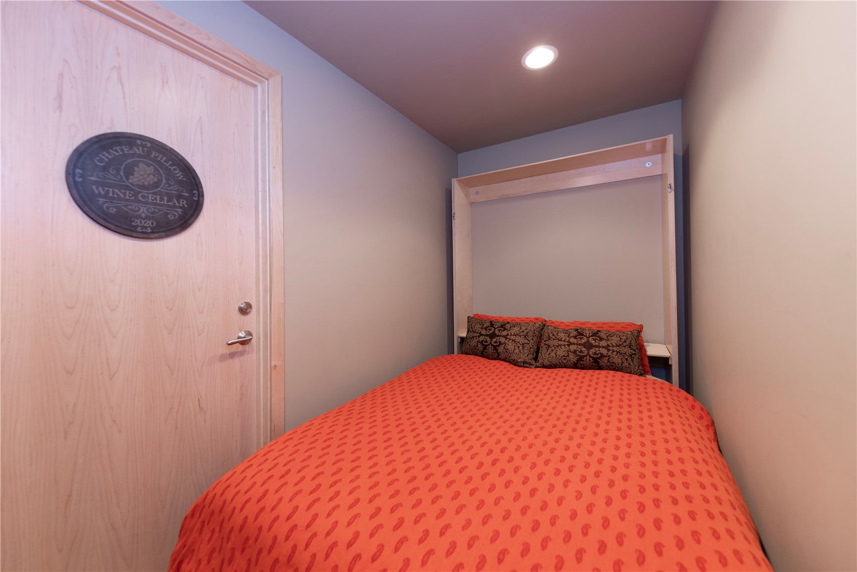 354 Ensign Drive Property Photo 40
