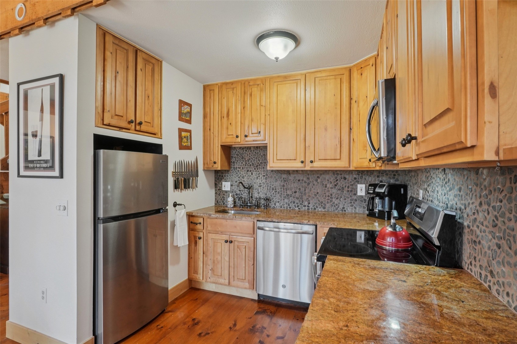 166 S Fuller Placer Road 6 Property Photo 2