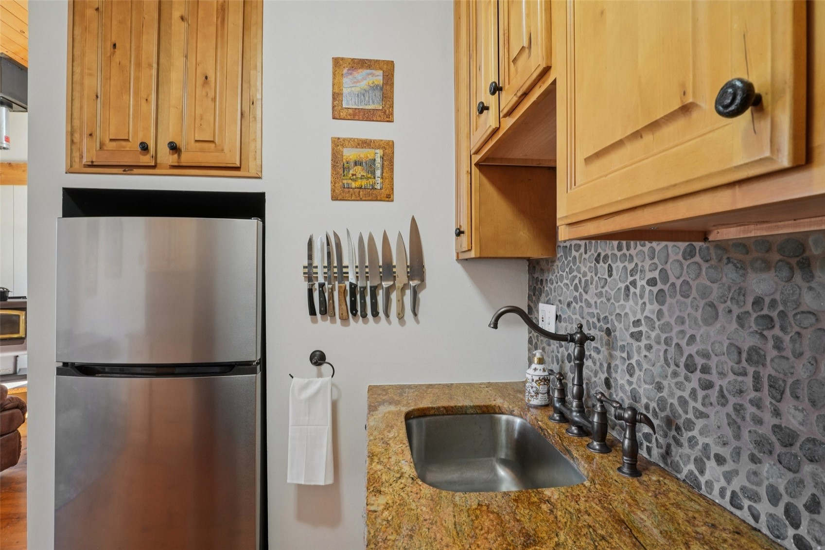 166 S Fuller Placer Road 6 Property Photo 3