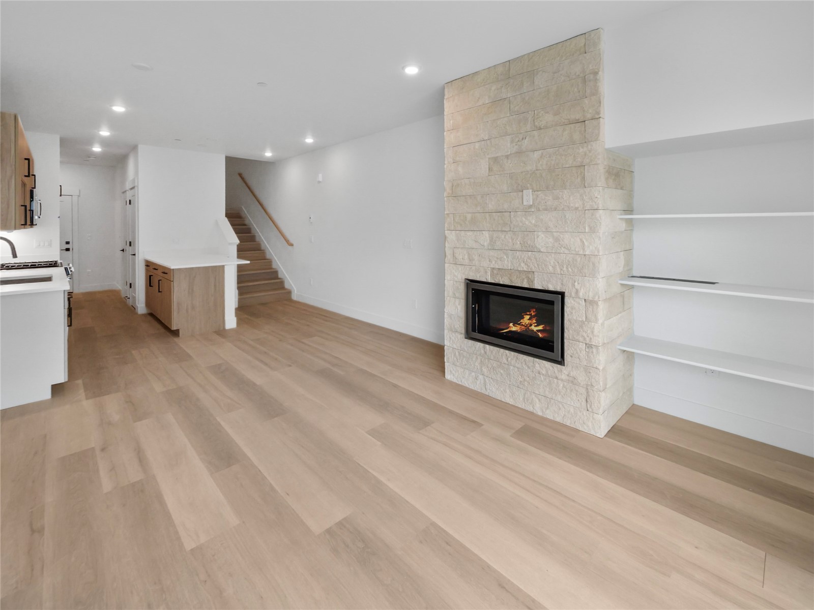 740 Blue River Parkway E2 Property Photo 7