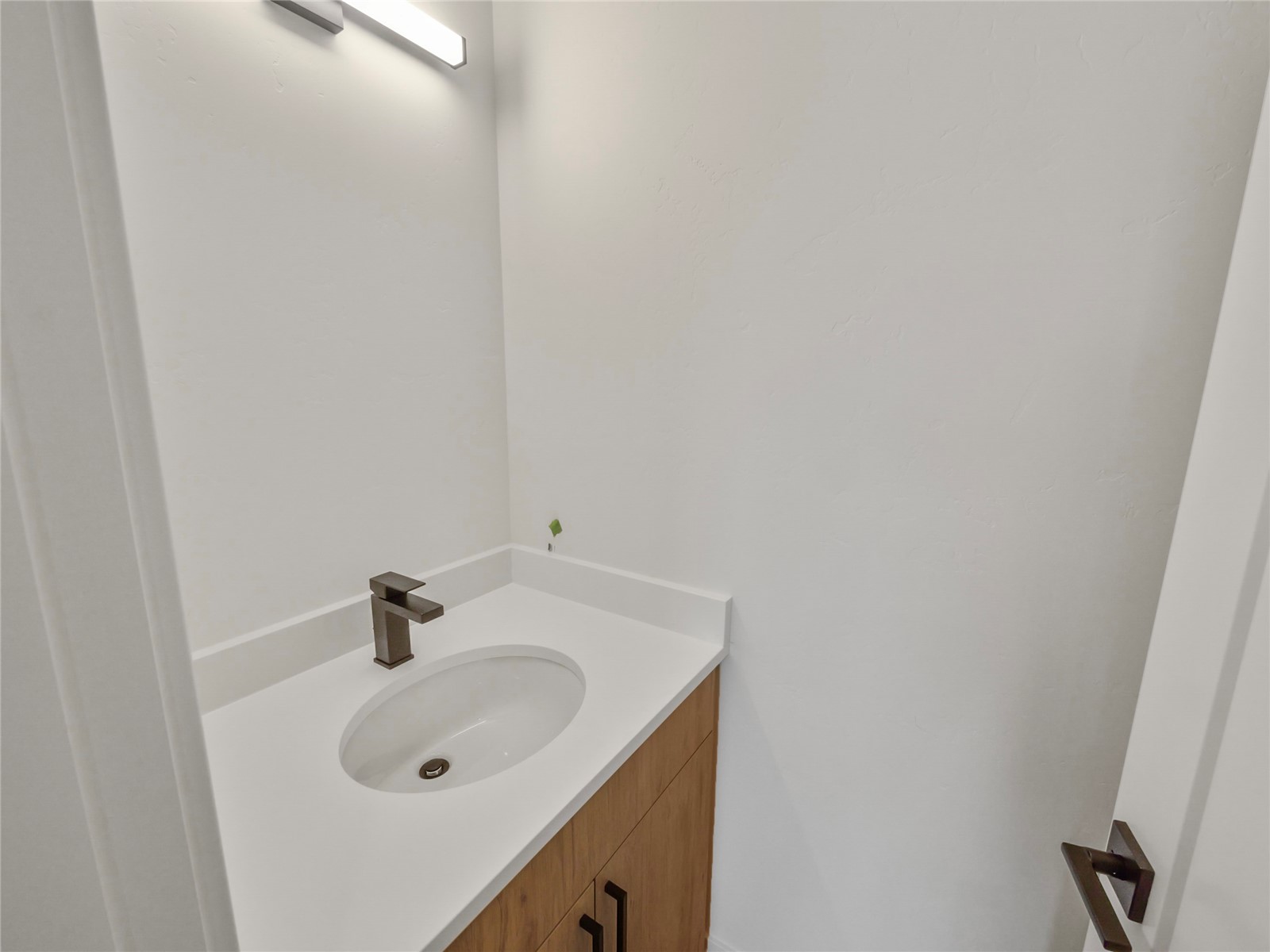 740 Blue River Parkway E2 Property Photo 9