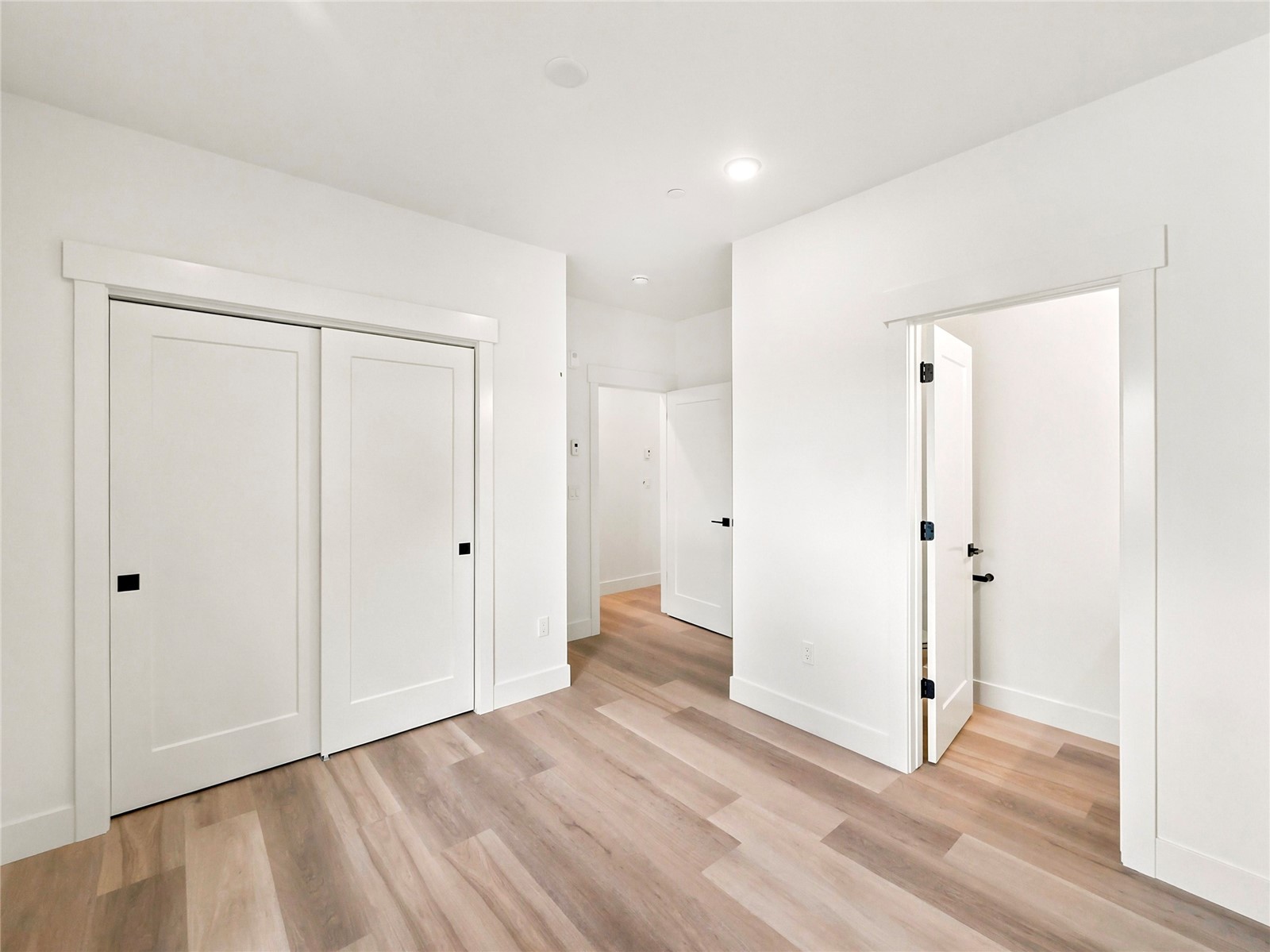 740 Blue River Parkway E9 Property Photo 6