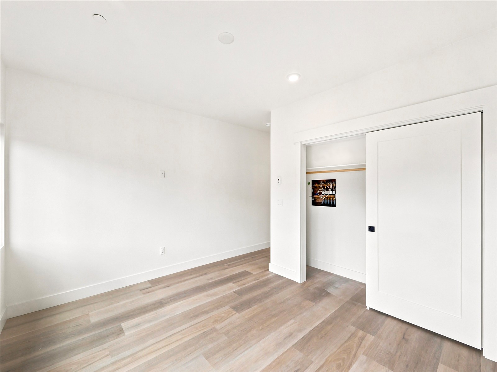 740 Blue River Parkway E9 Property Photo 11