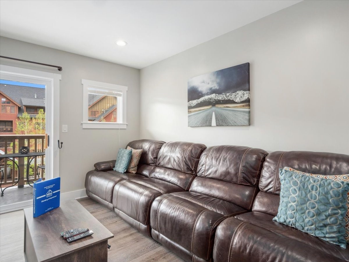 20 Hunki Dori Court 2295 Property Photo 8