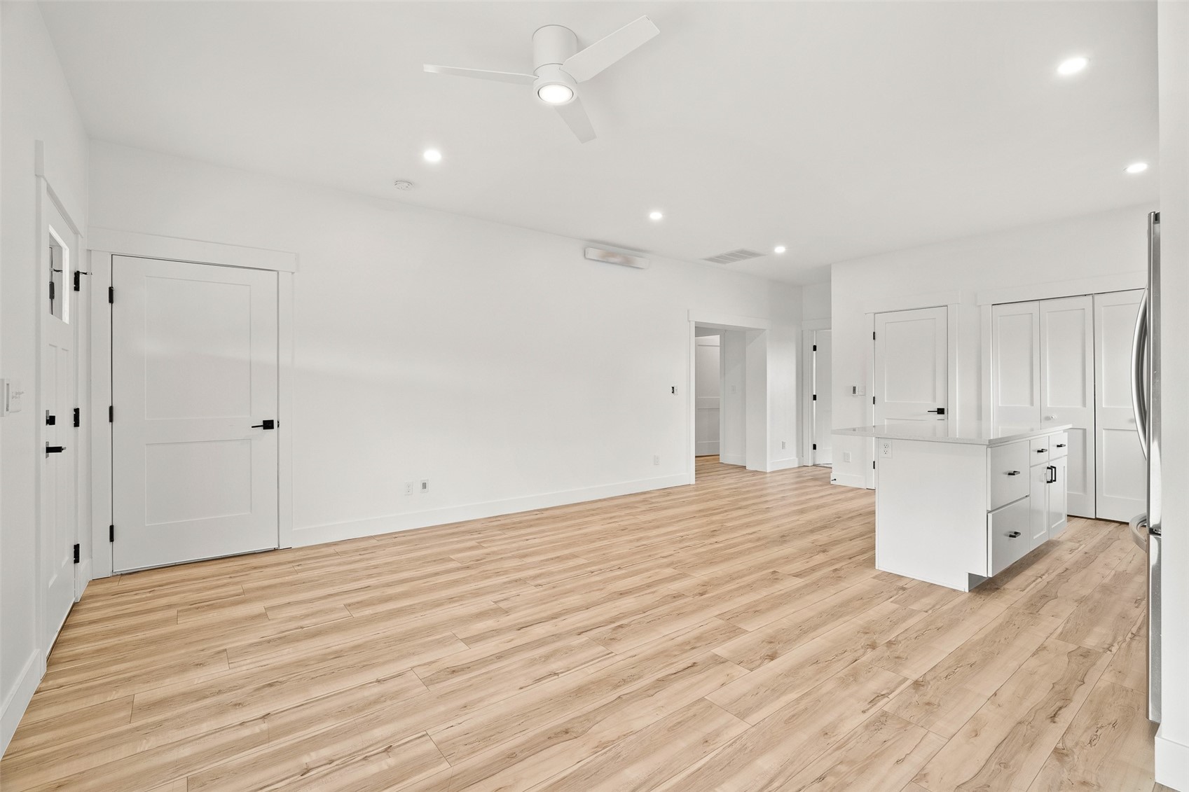 42 Sun Rock Drive B Property Photo 6