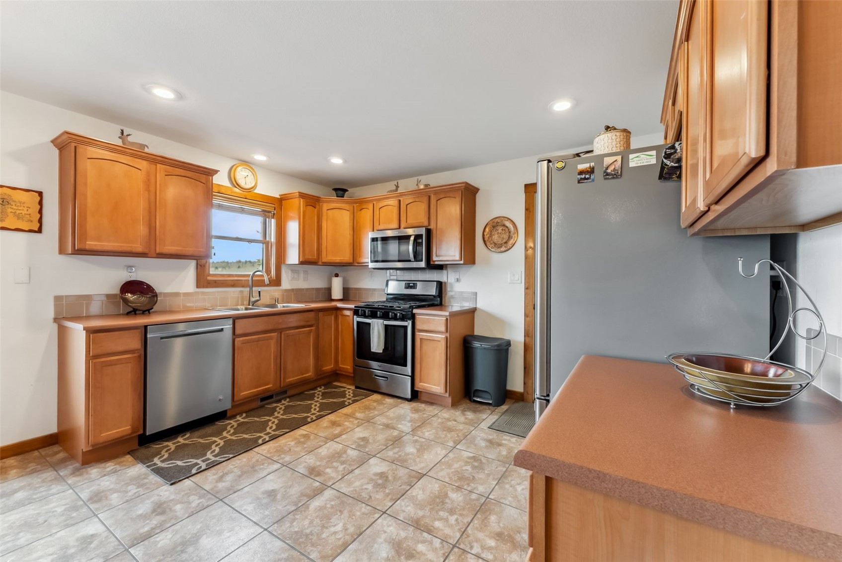 268 Fuller Drive B Property Photo 11