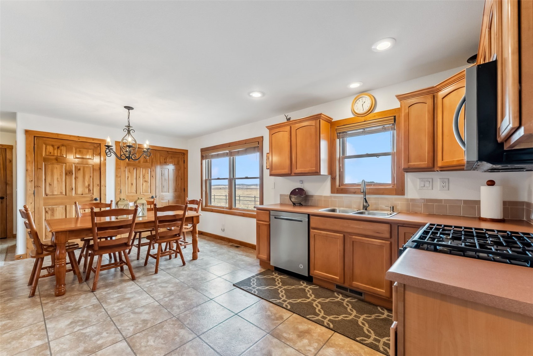 268 Fuller Drive B Property Photo 35