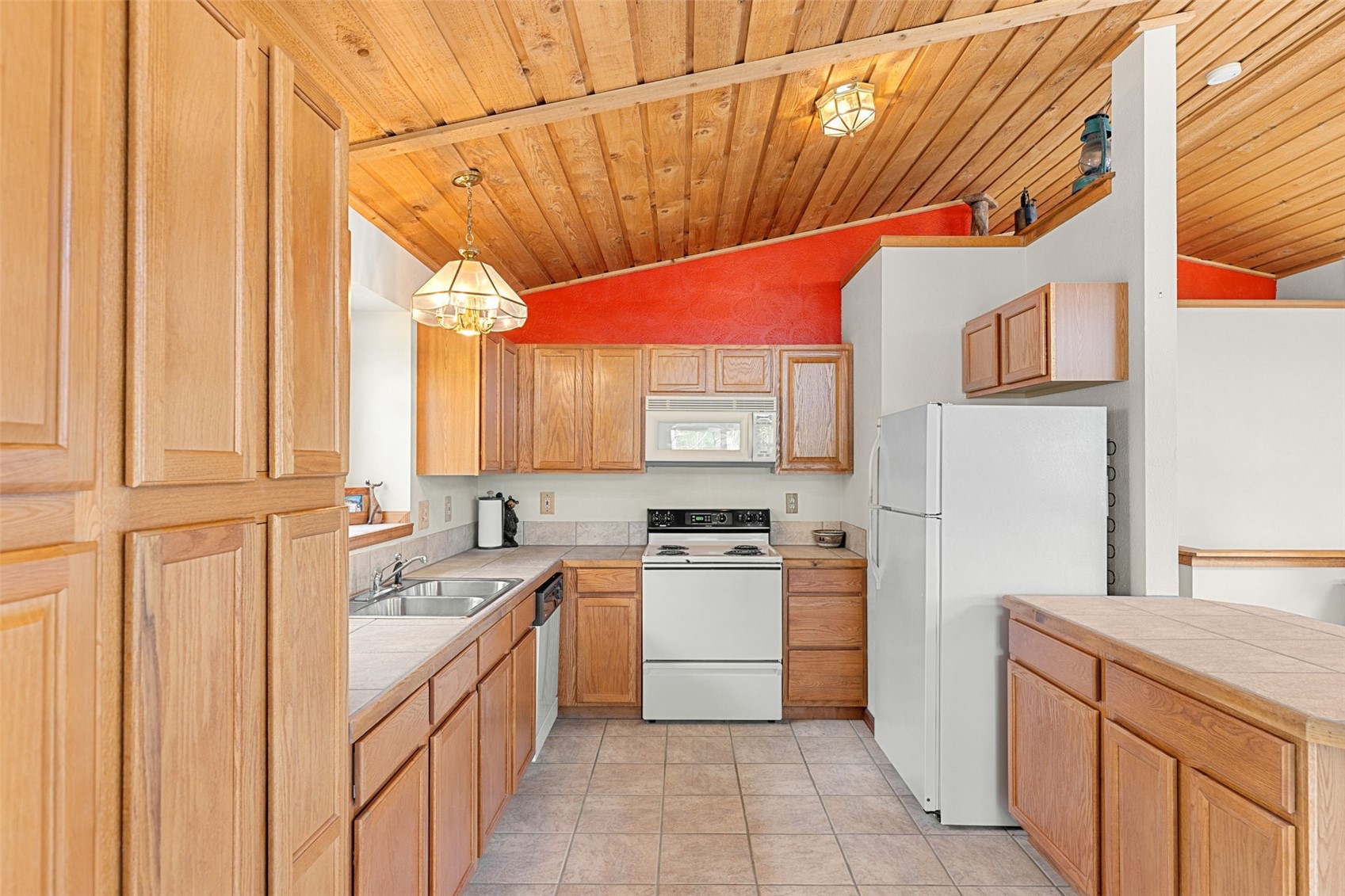 408 Foxtail Lane Property Photo 19