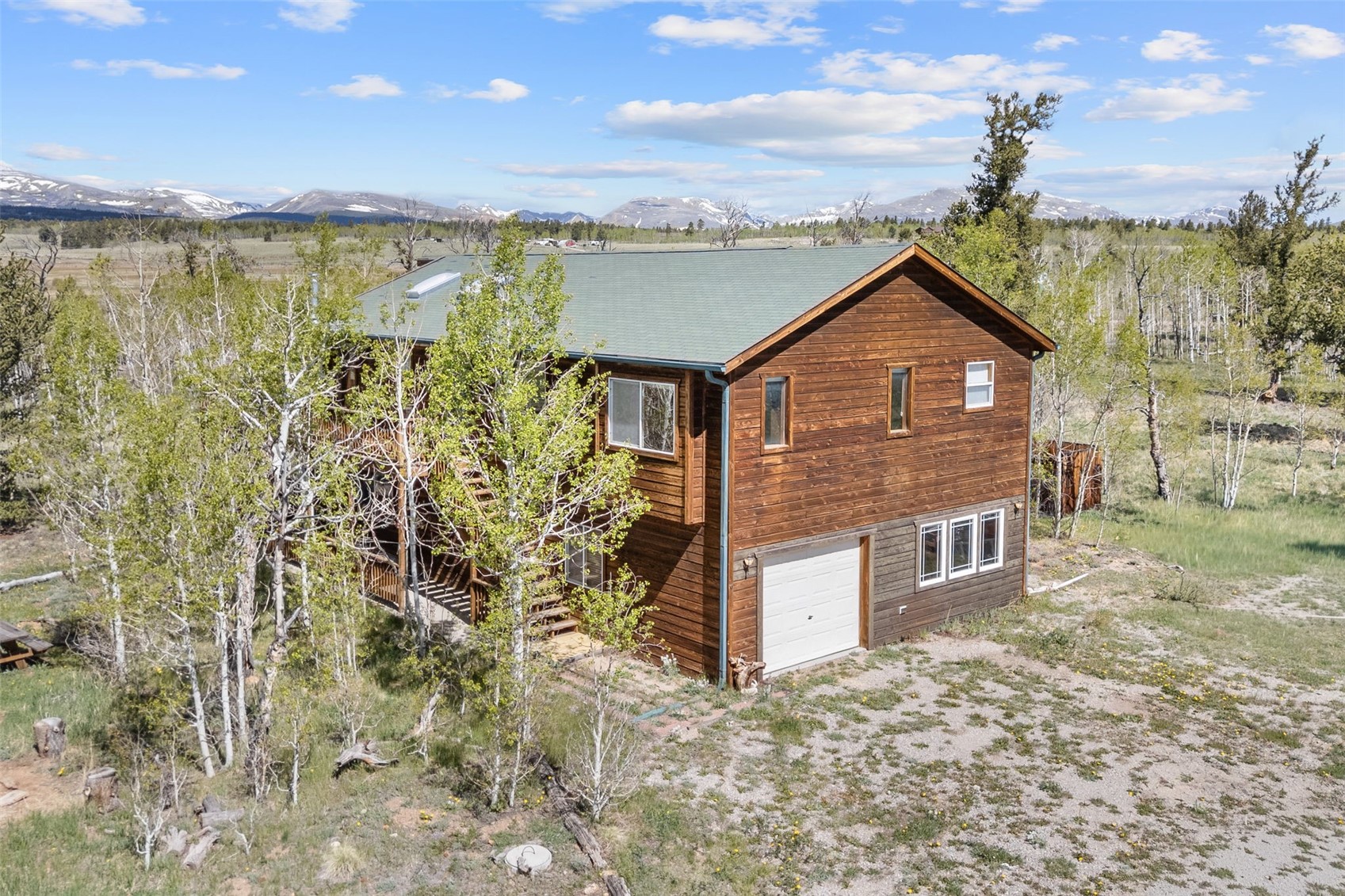 408 Foxtail Lane Property Photo 45