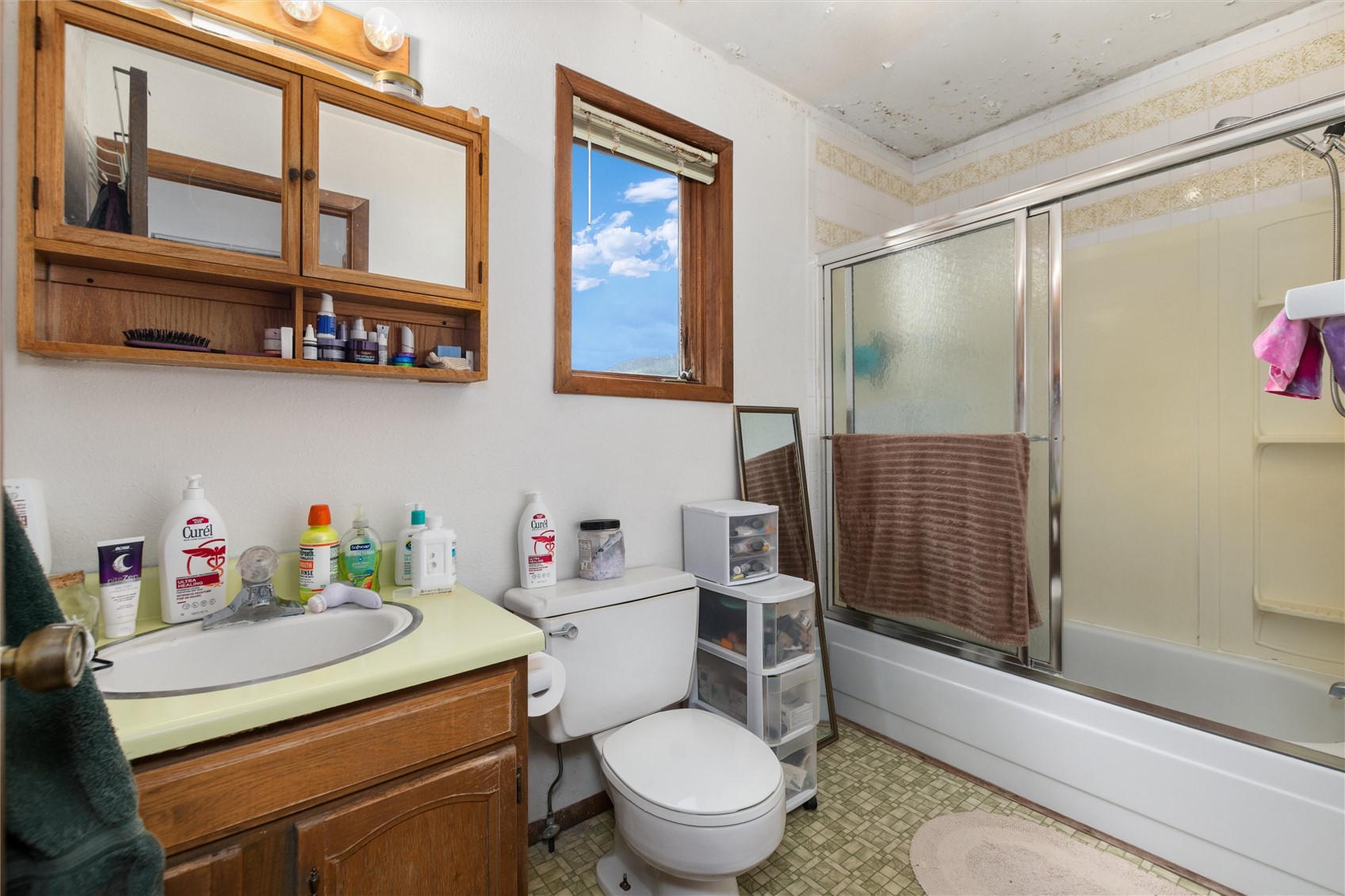 529 Belford Street 529 Property Photo 16