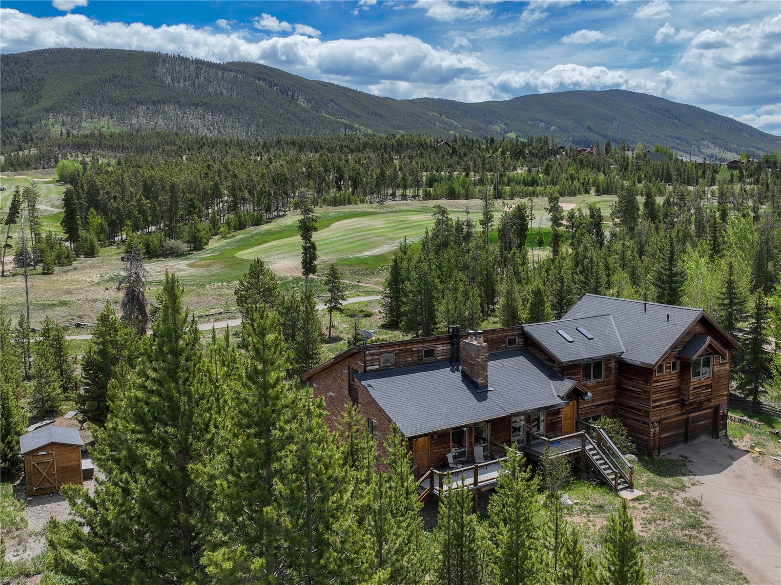 194 Cartier Court Property Photo 1