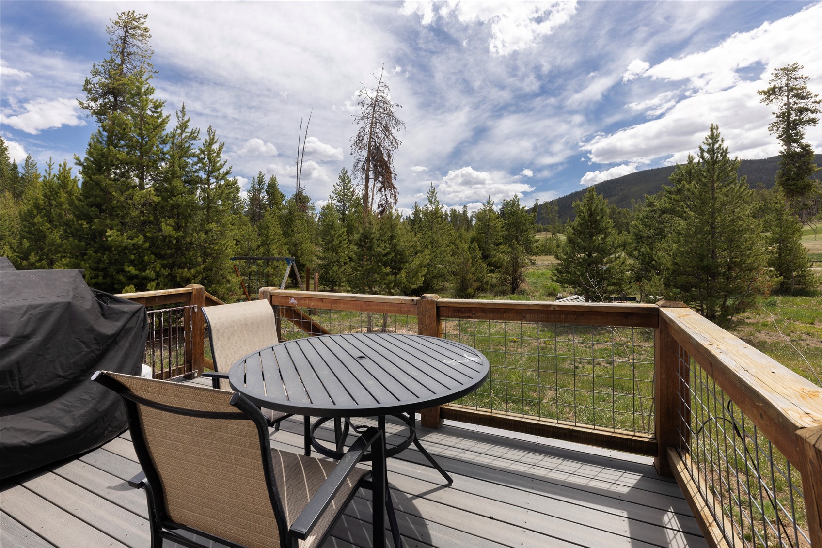 194 Cartier Court Property Photo 25