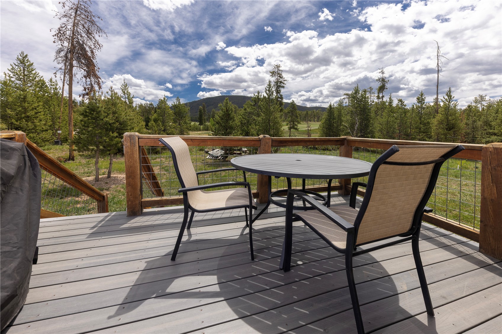 194 Cartier Court Property Photo 26