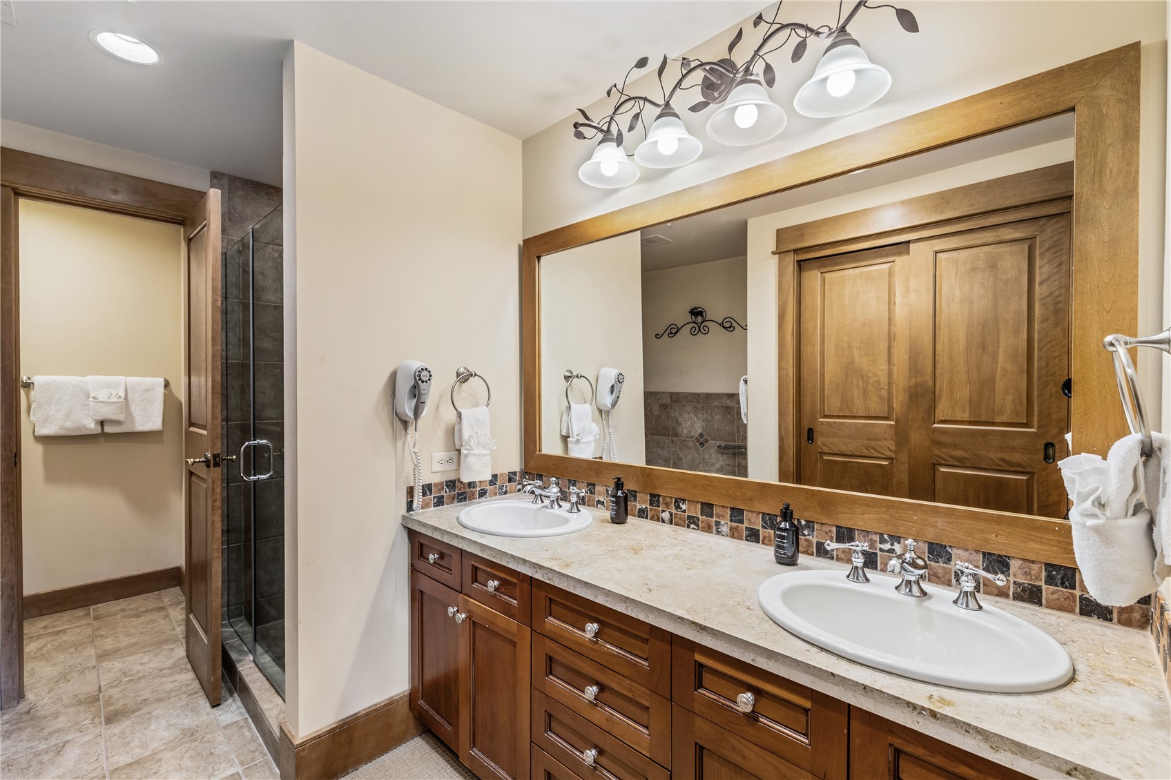 280 Trailhead Drive 3007 Property Photo 4