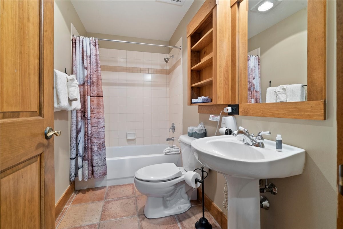 53 Hunki Dori Court 8886 Property Photo 15