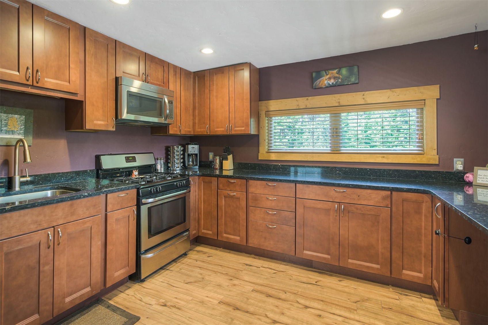 219 Ansley Avenue Property Photo 8