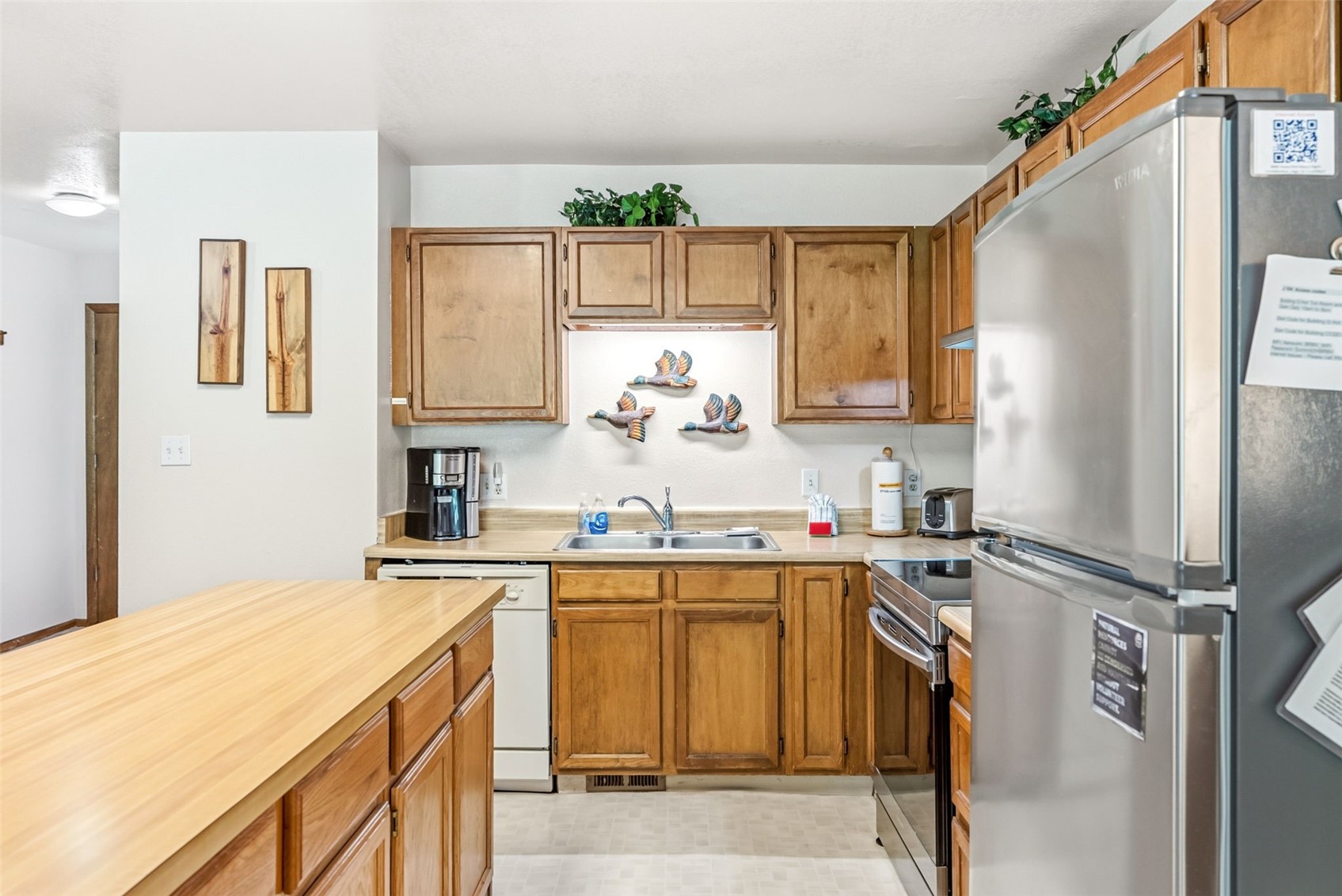 10500 Ryan Gulch Road J-104 Property Photo 8