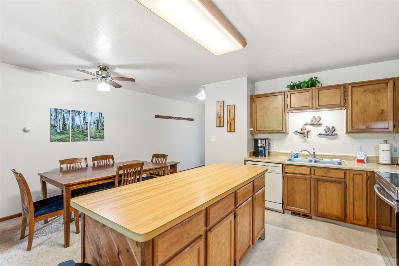 10500 Ryan Gulch Road J-104 Property Photo 9