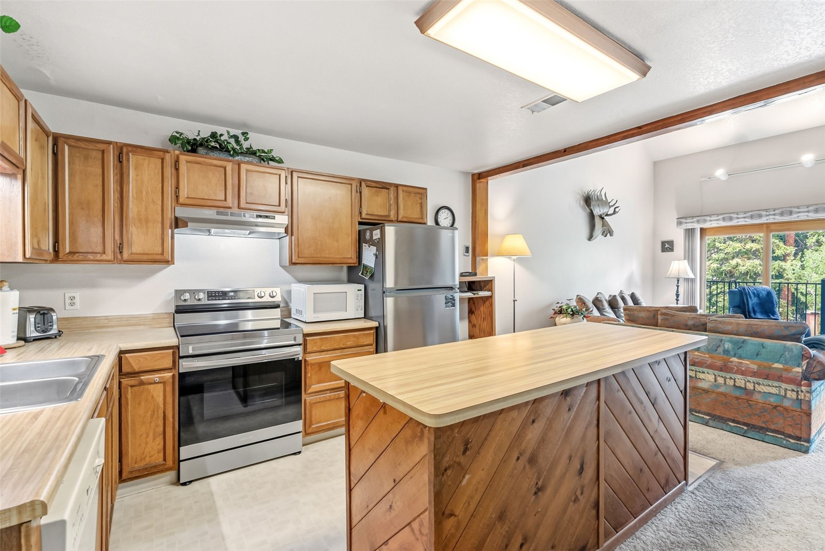 10500 Ryan Gulch Road J-104 Property Photo 11