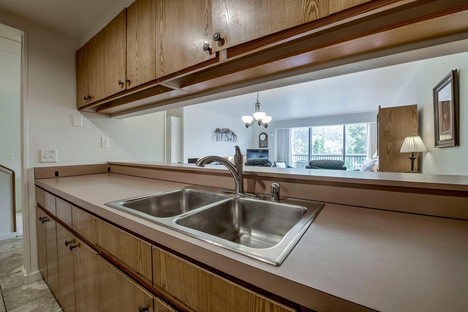 22097 Saints John Road 2521 Property Photo 16