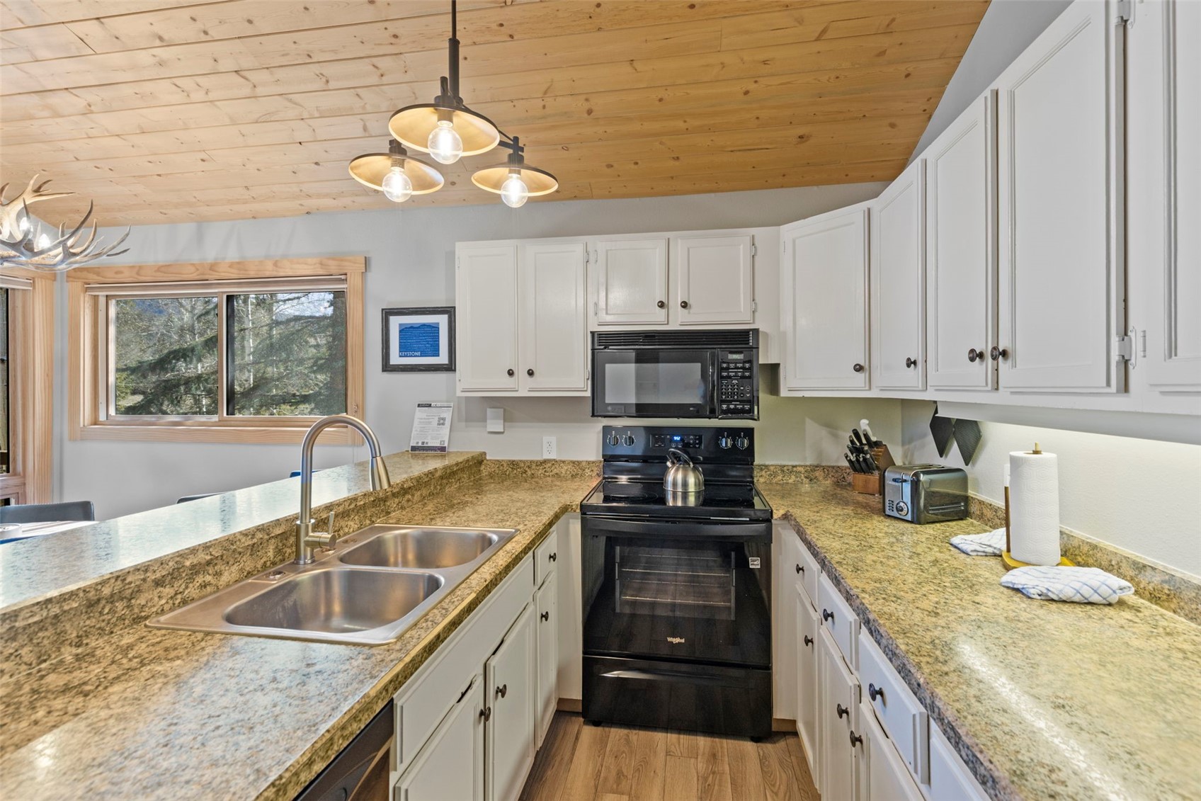 1977 Soda Ridge Road 1186 Property Photo 6