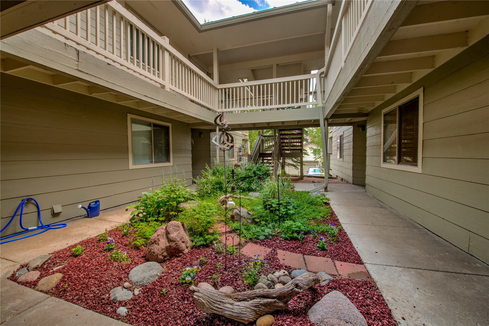 1509 Point Drive 103 Property Photo 31