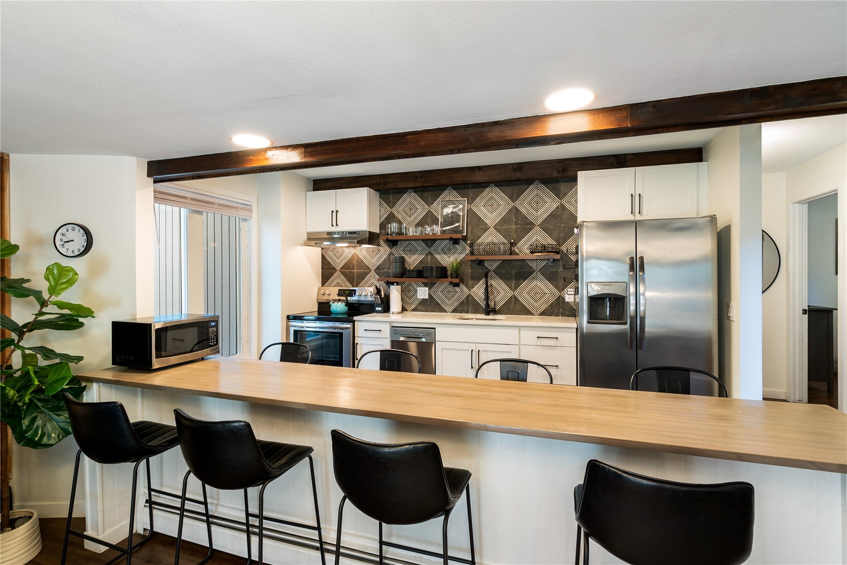 1173 Ski Hill Road 123 Property Photo 6