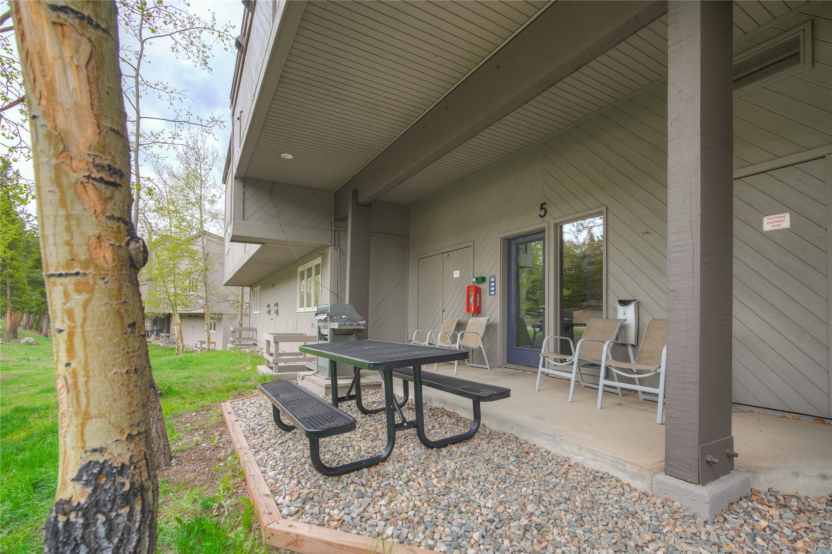 187 N Fuller Placer Road F Property Photo 38