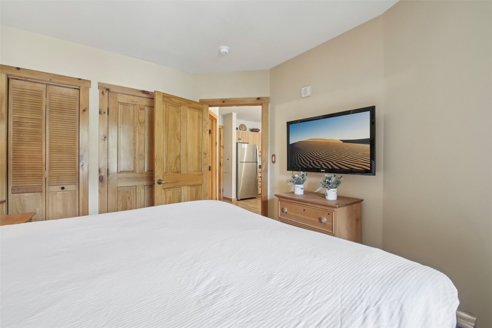 100 Dercum Square 8361 Property Photo 11