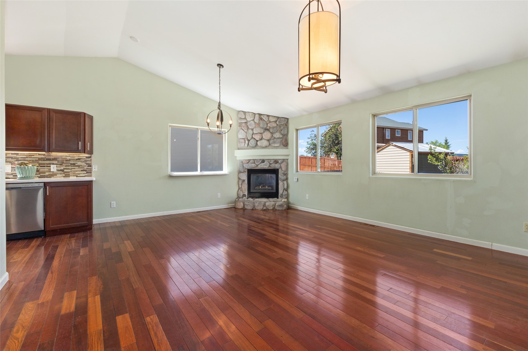 368 Vista Verde Drive Property Photo 8