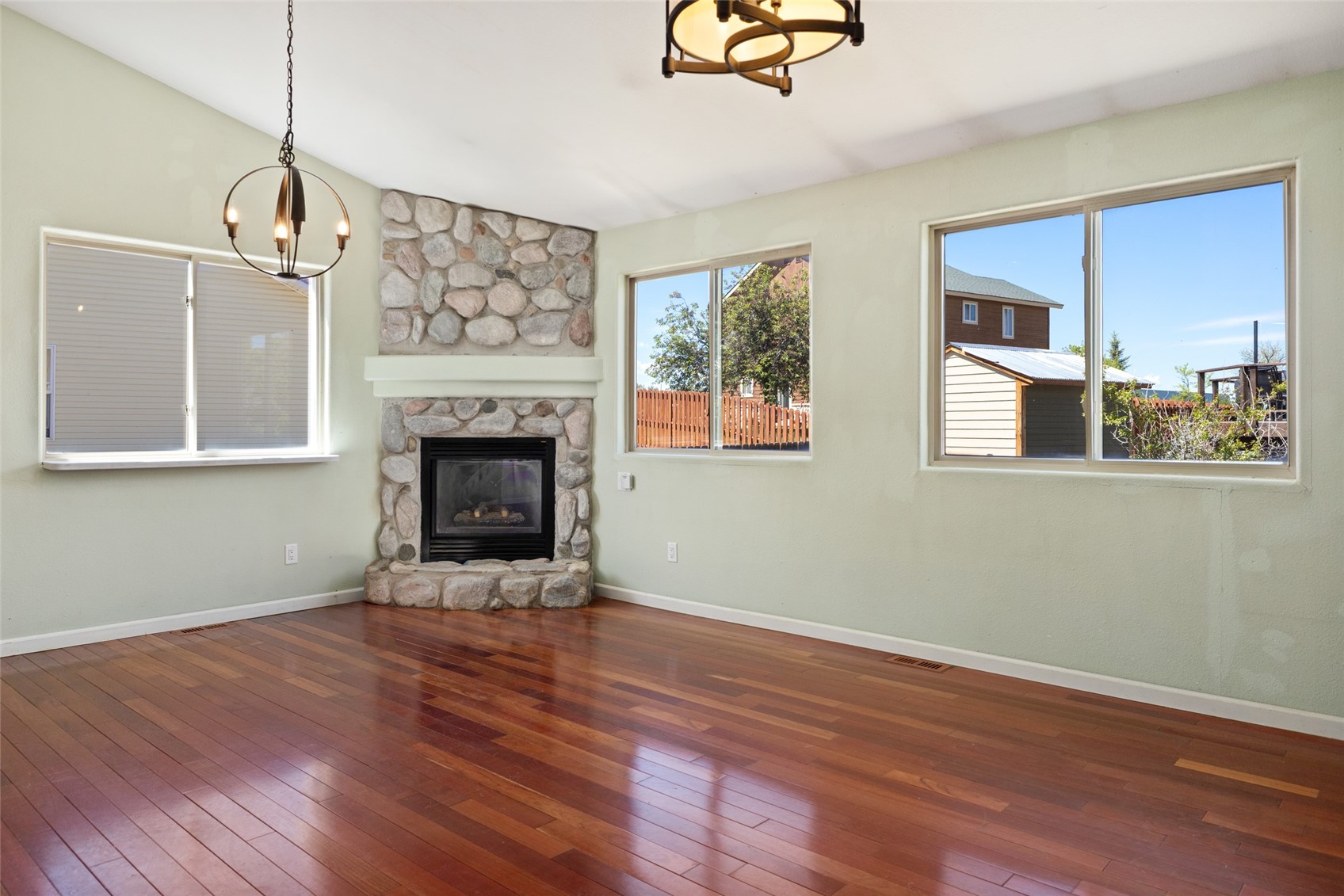 368 Vista Verde Drive Property Photo 9