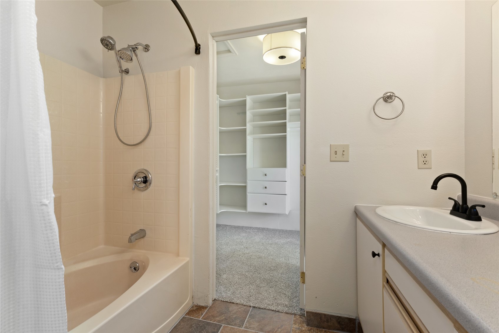 368 Vista Verde Drive Property Photo 17