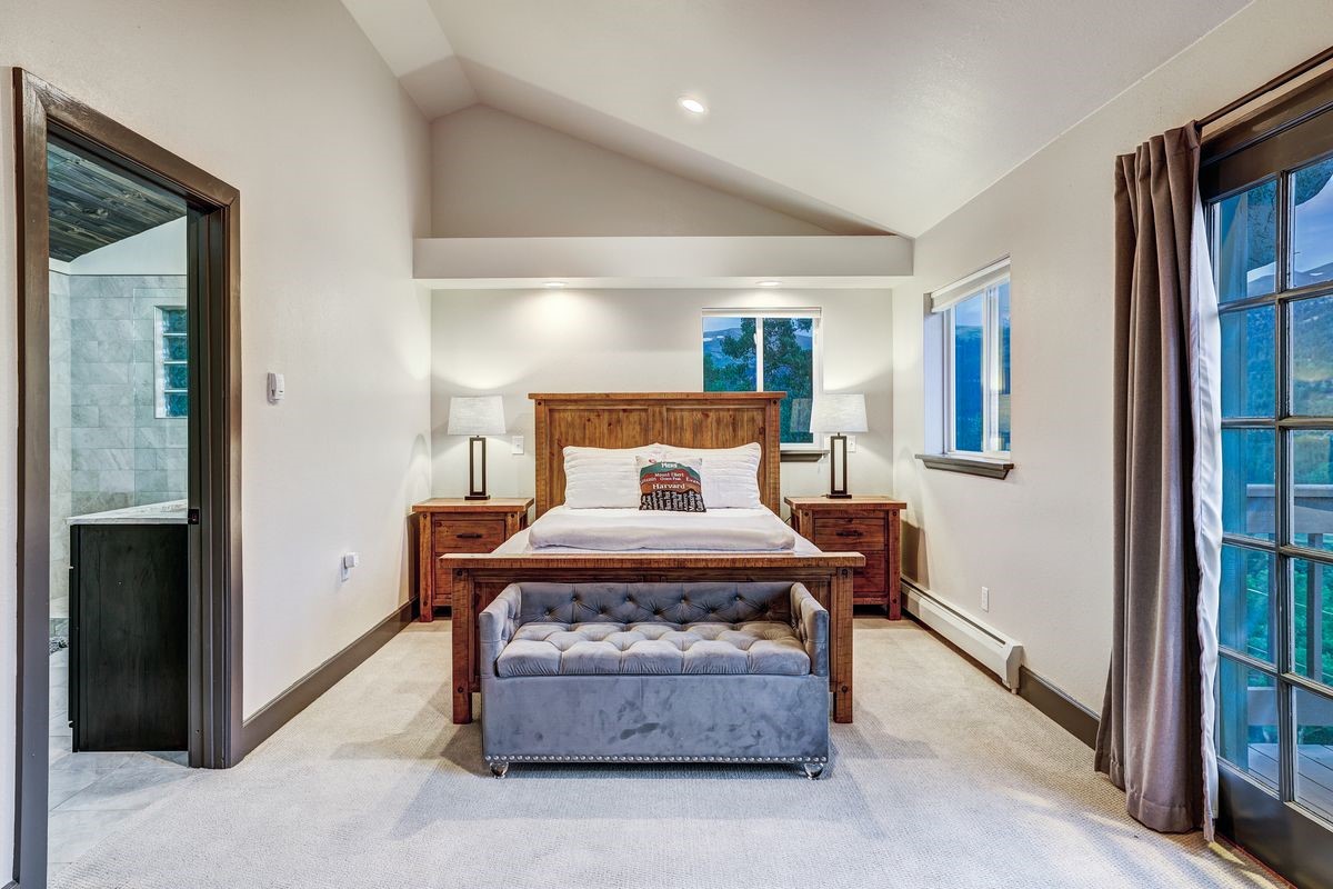 1095 Quartzville Road Property Photo 14