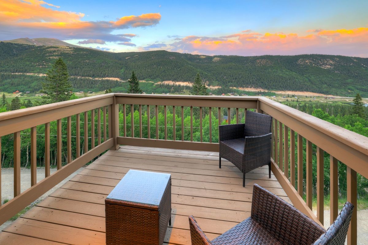 1095 Quartzville Road Property Photo 16