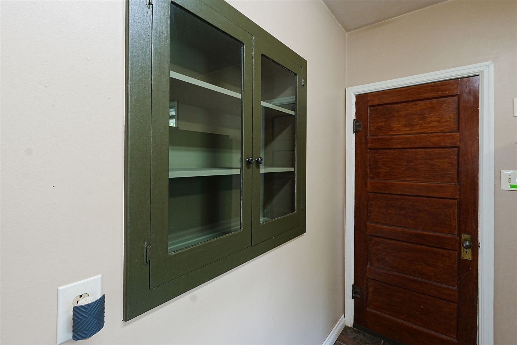 573 Taylor Street Property Photo 12