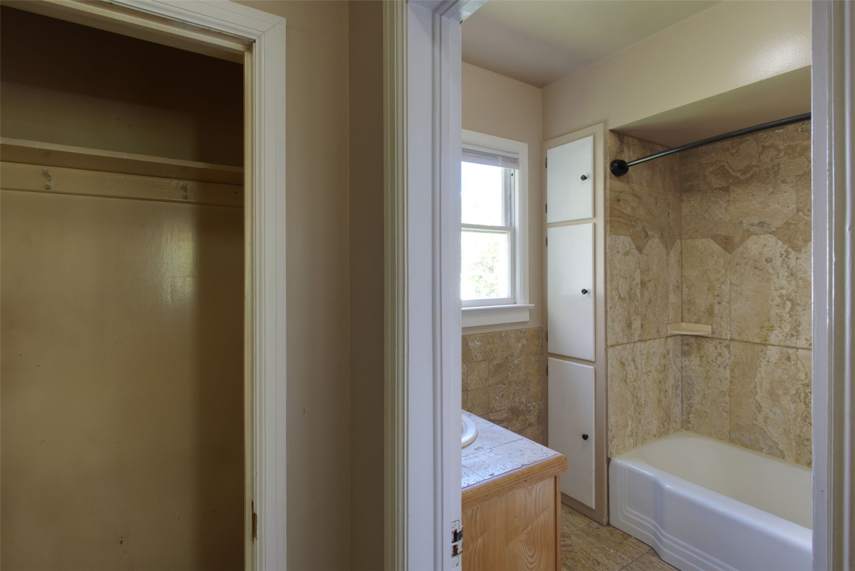 573 Taylor Street Property Photo 22
