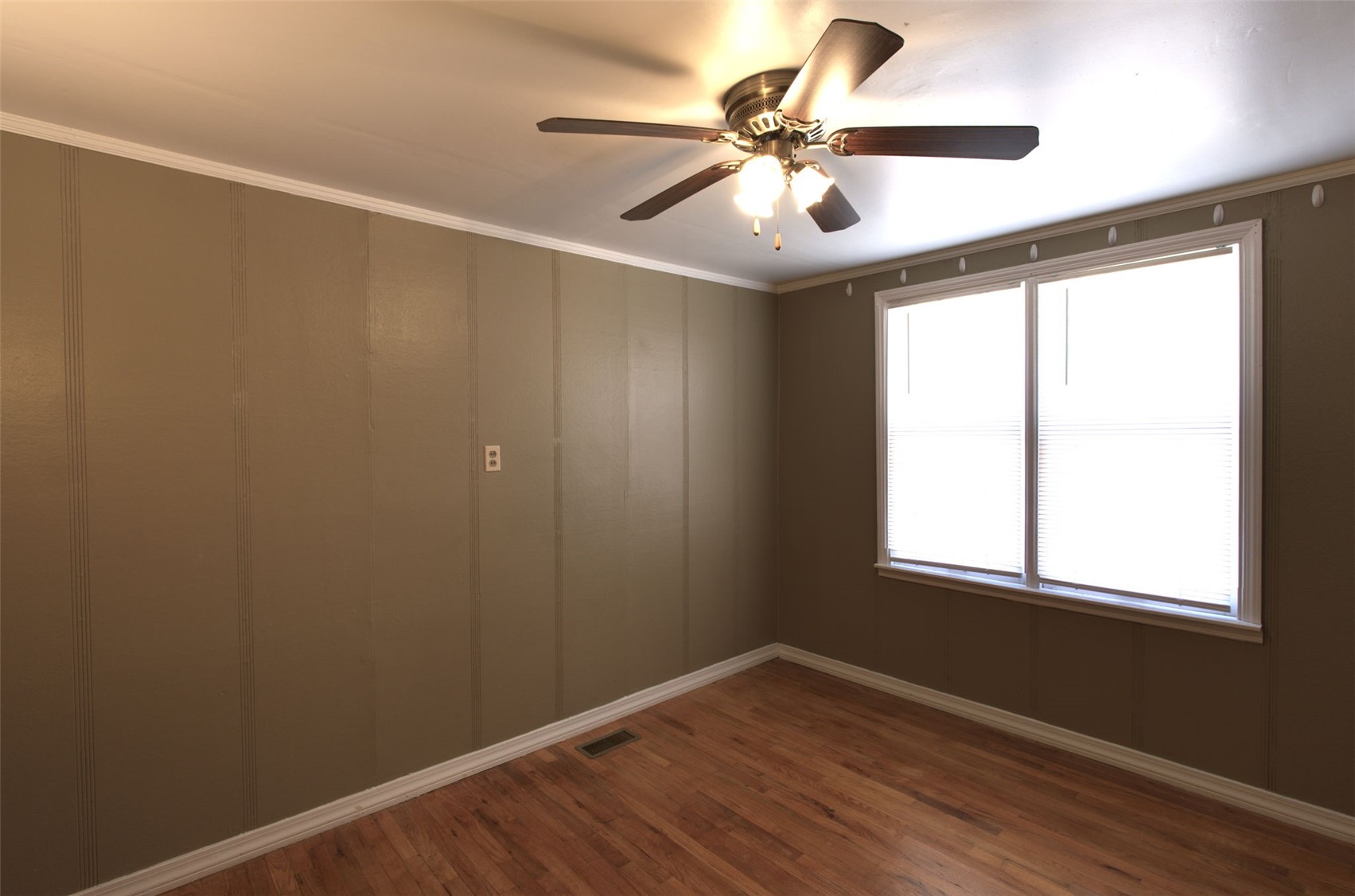 573 Taylor Street Property Photo 38