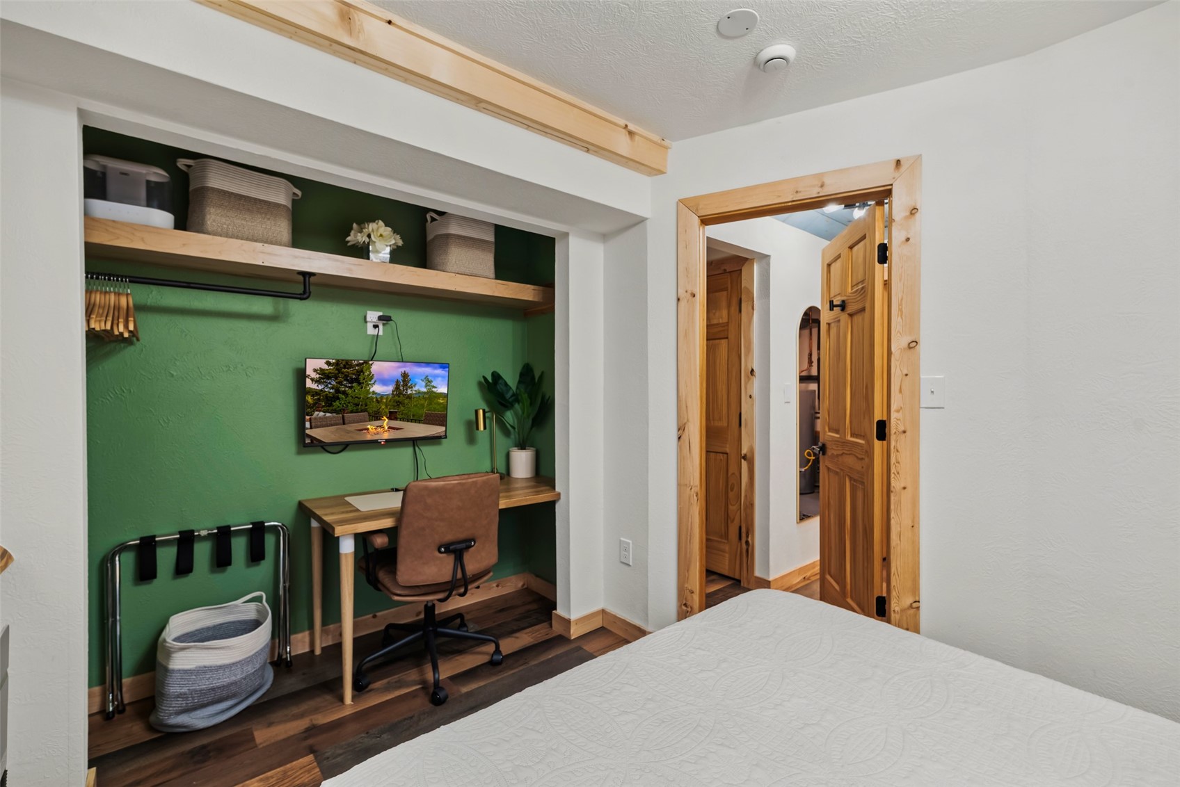 847 Palomino Road Property Photo 40