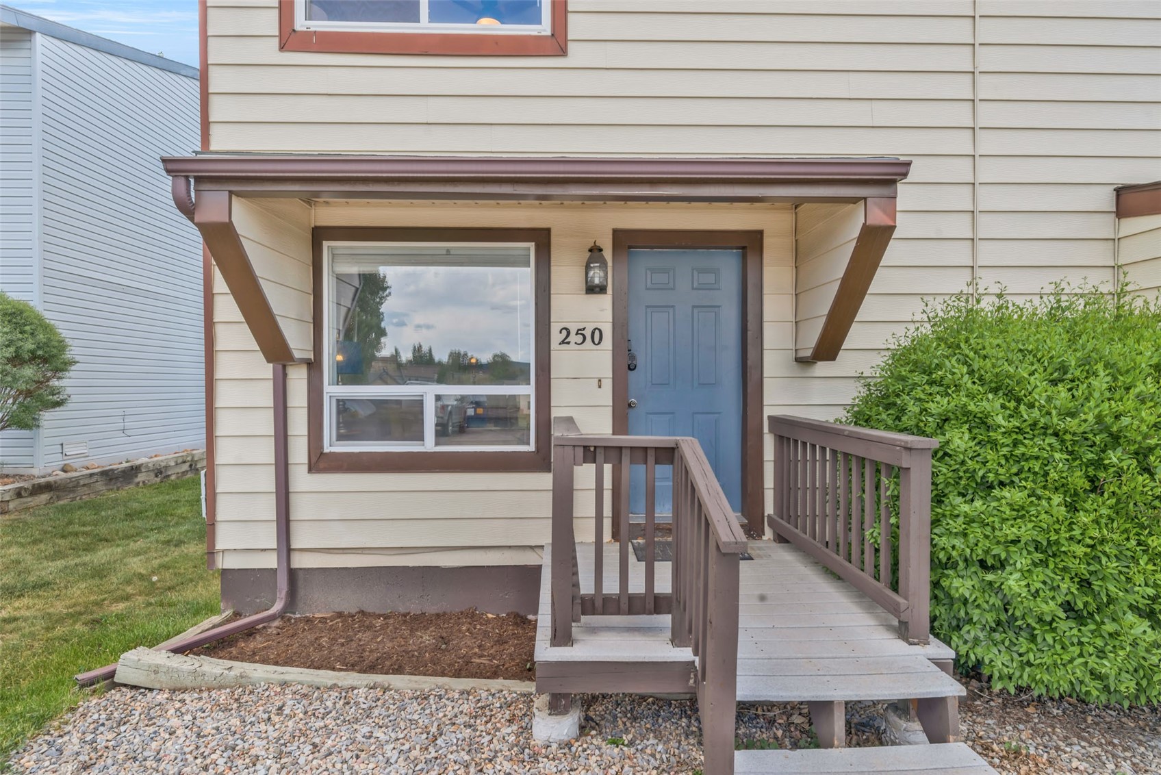 250 Harvest Drive 250 Property Photo 2