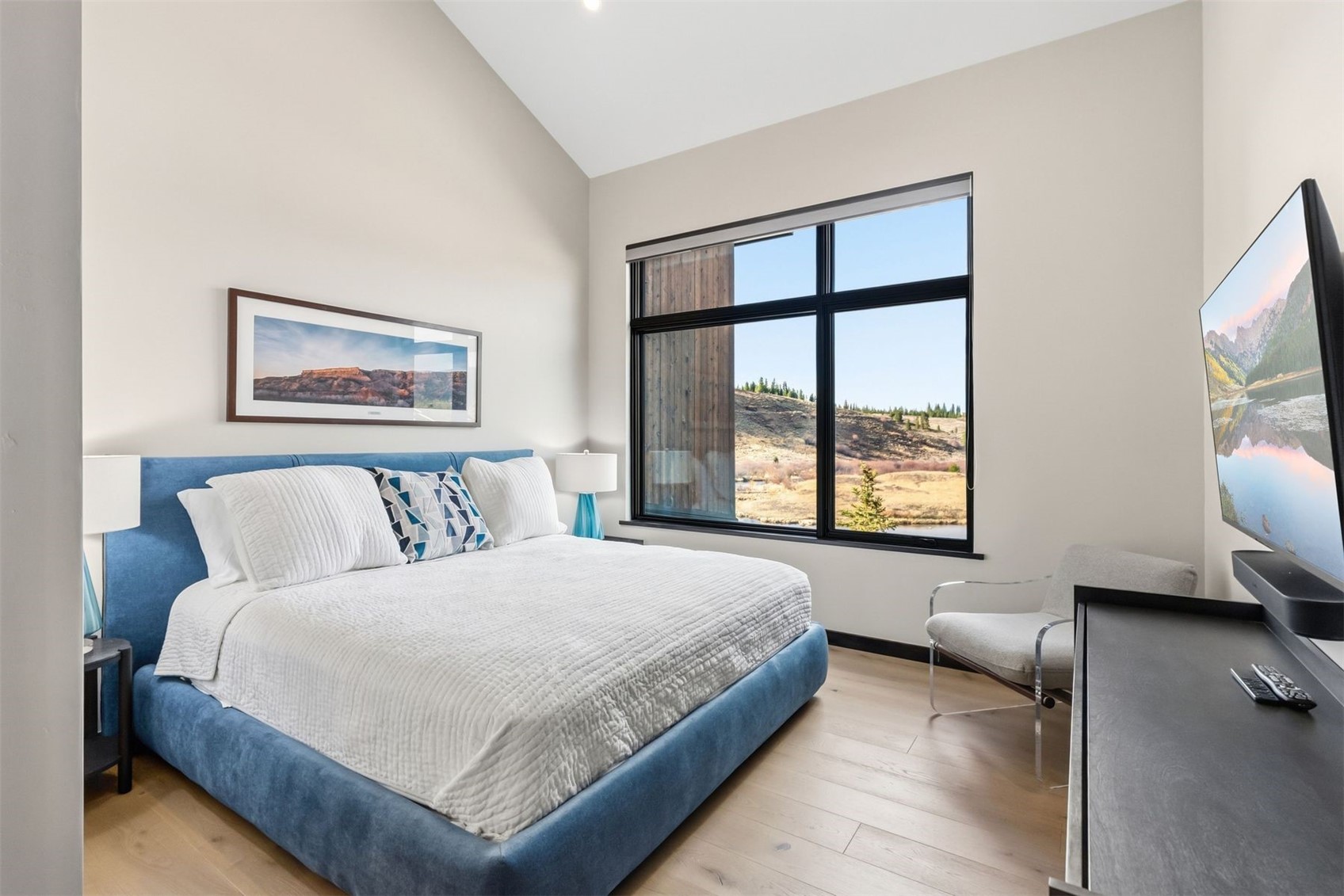 138 Monitor Drive Property Photo 33