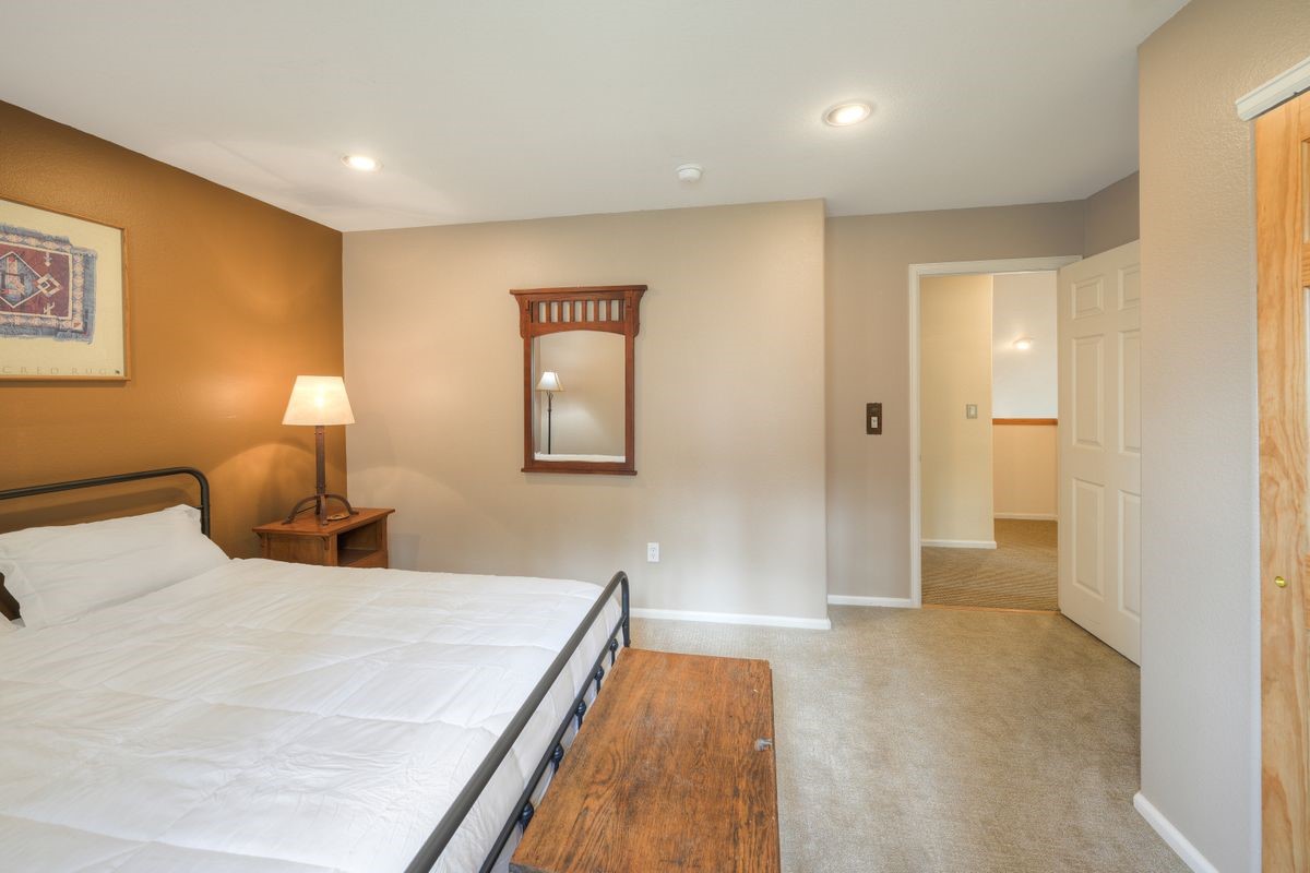 114 Park Forest Drive Property Photo 20