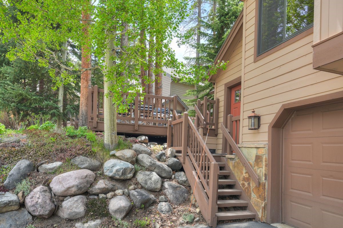 114 Park Forest Drive Property Photo 31