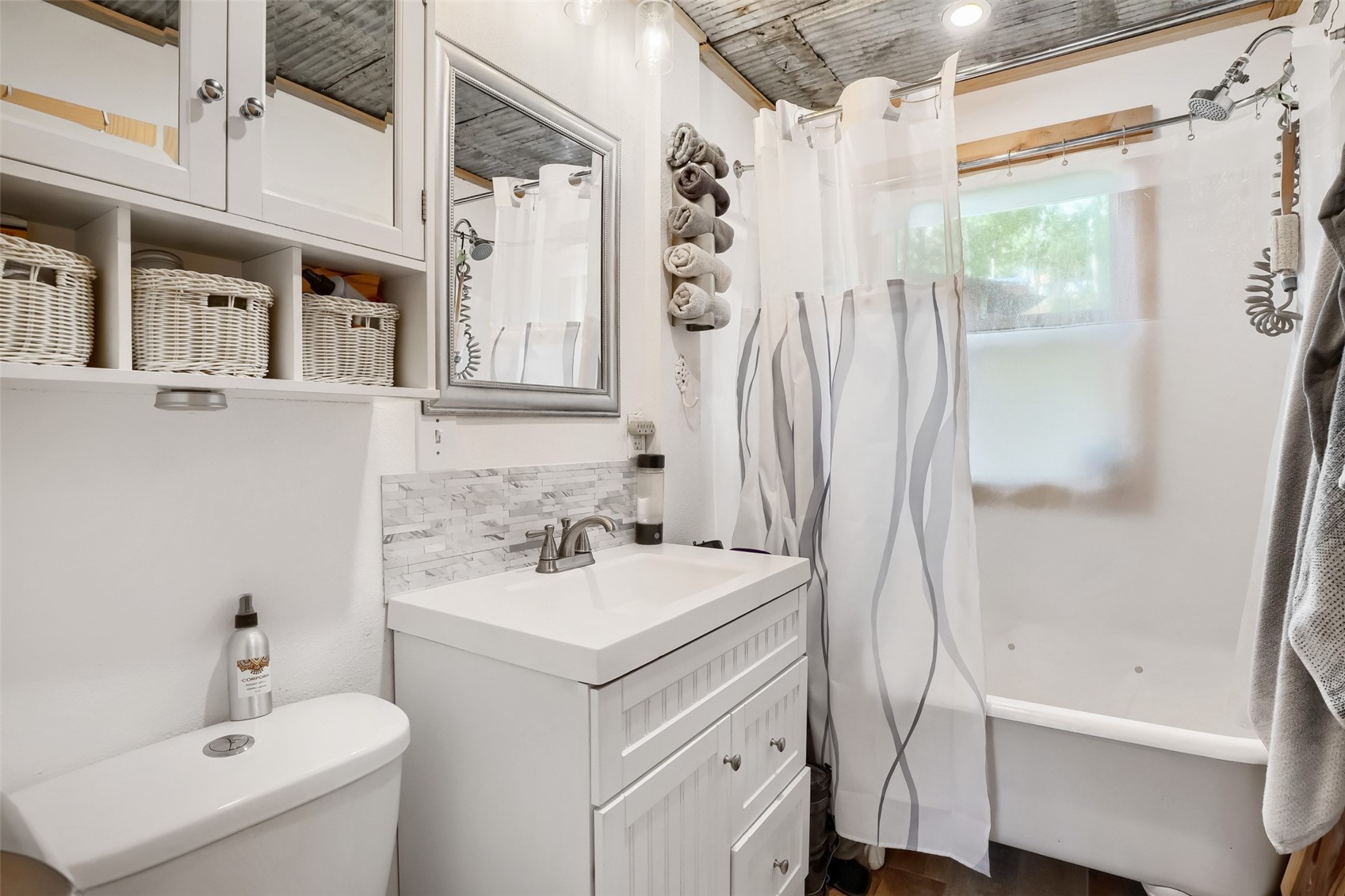 226 Hall Road Property Photo 18