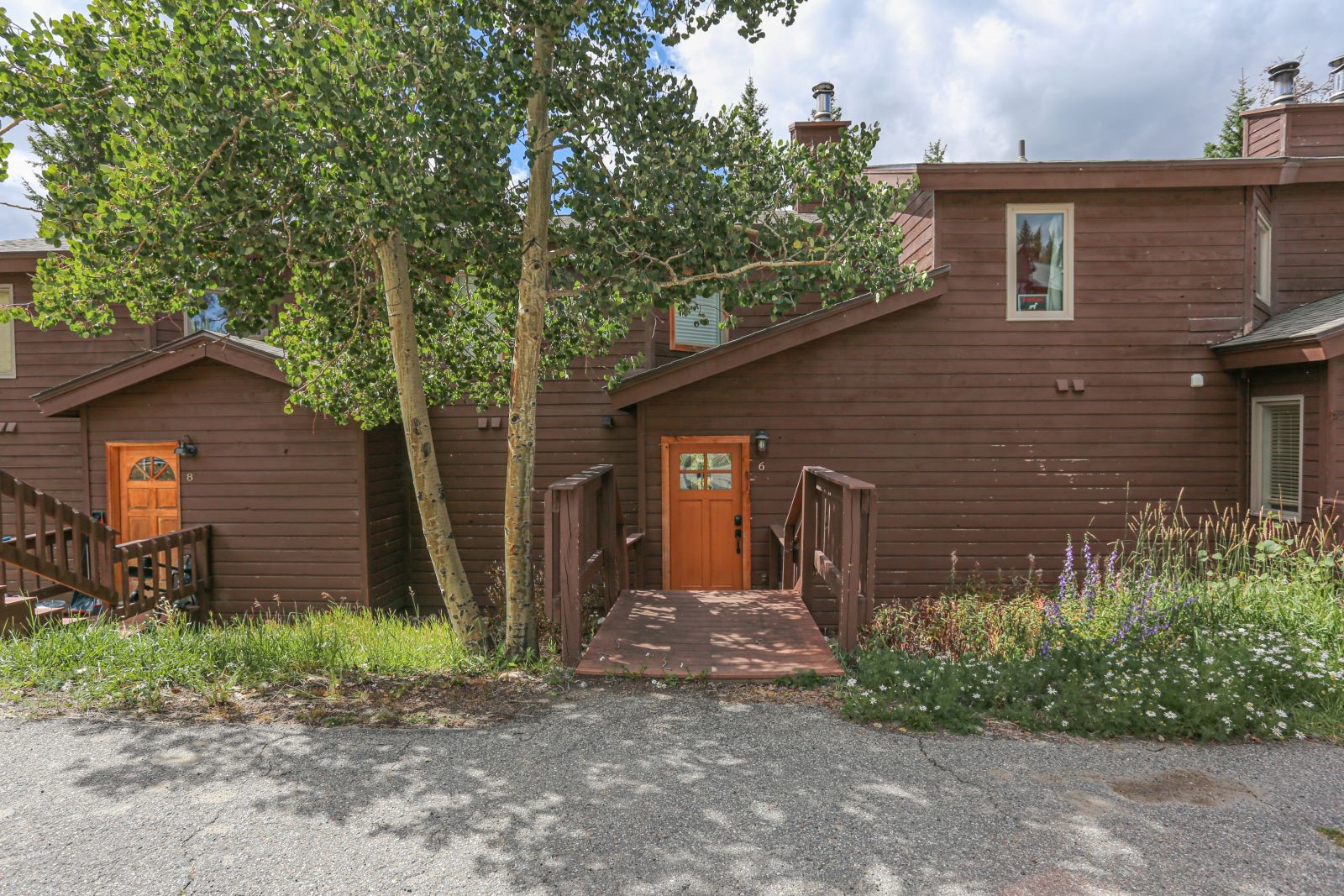 6 Southface Drive 2 Property Photo 1