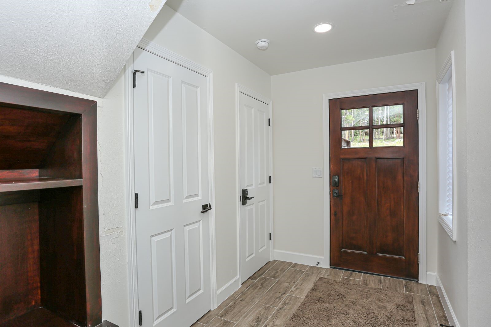 6 Southface Drive 2 Property Photo 3