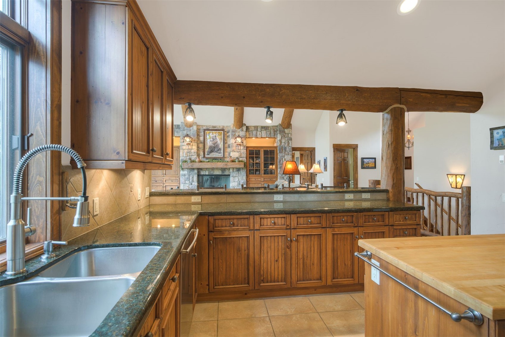 238 Highlands Drive Property Photo 12