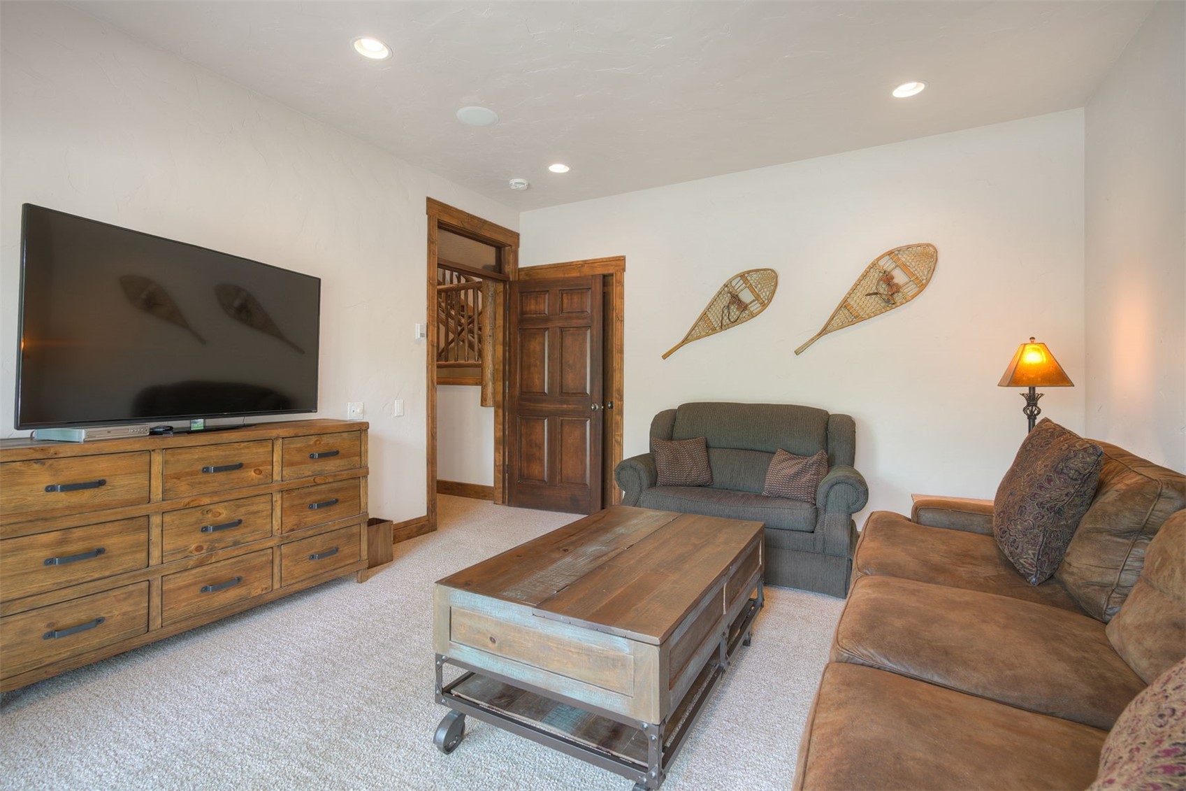 238 Highlands Drive Property Photo 35