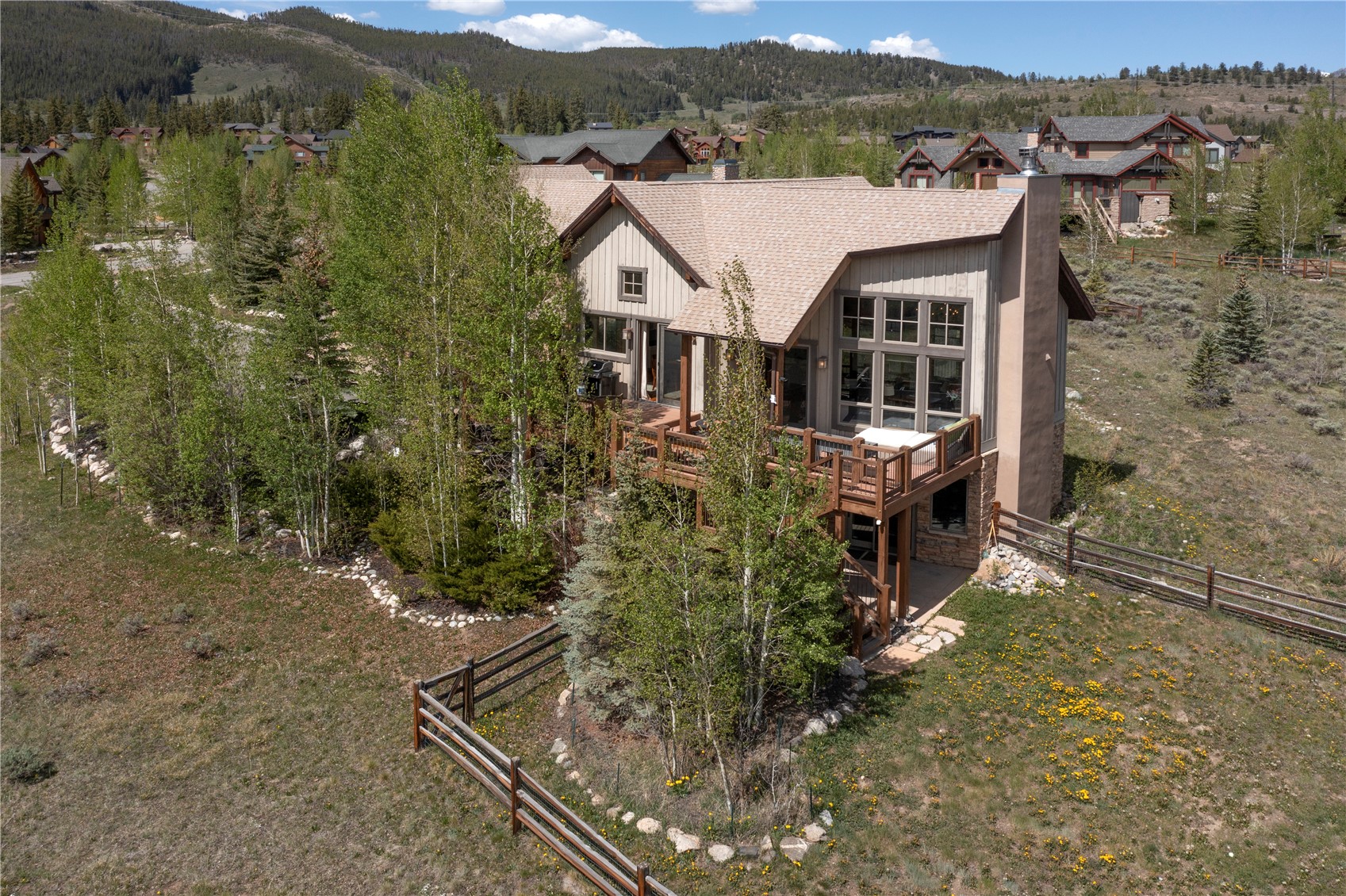 34 Snow Peak Court Property Photo 4
