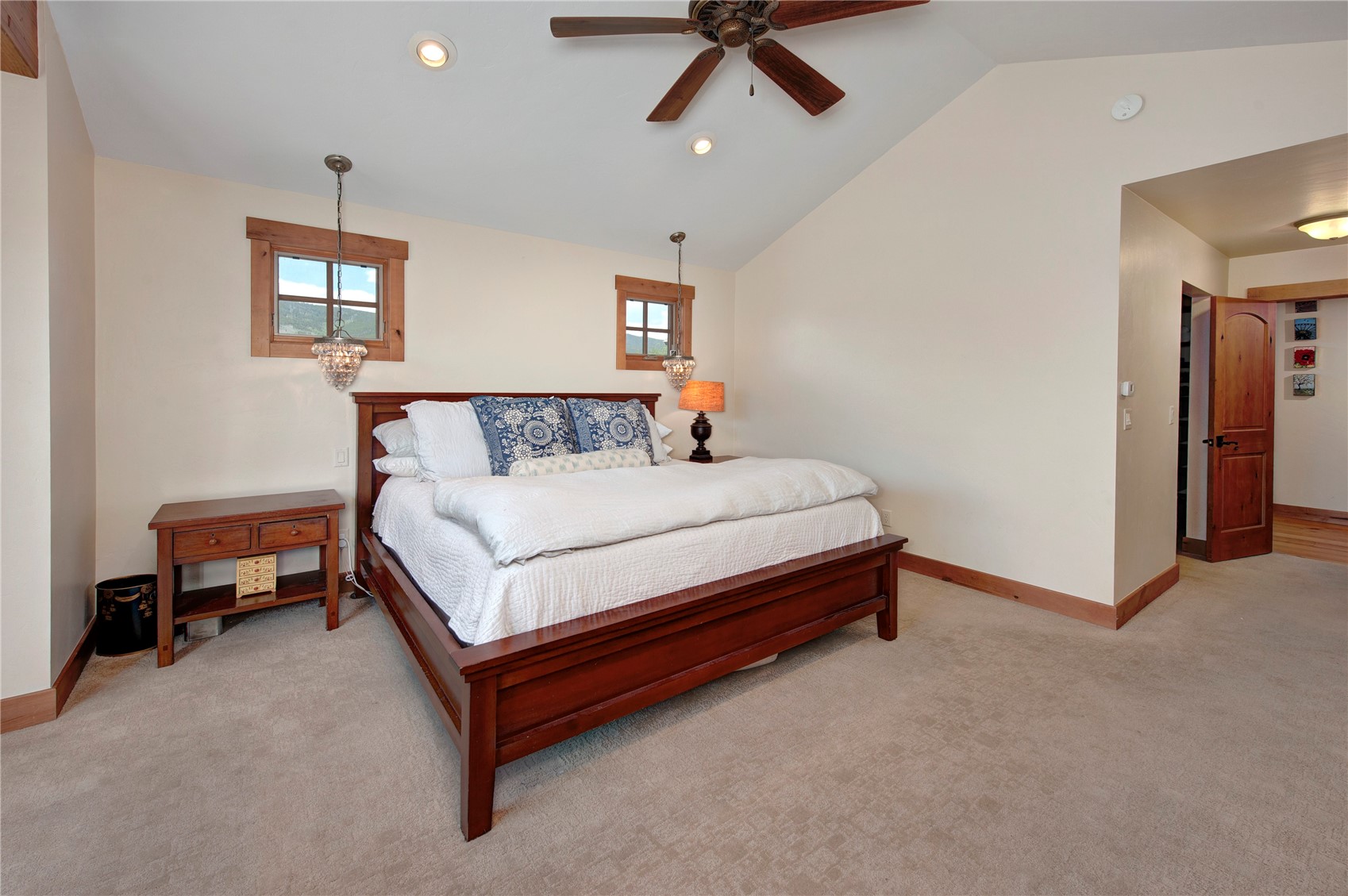 34 Snow Peak Court Property Photo 28