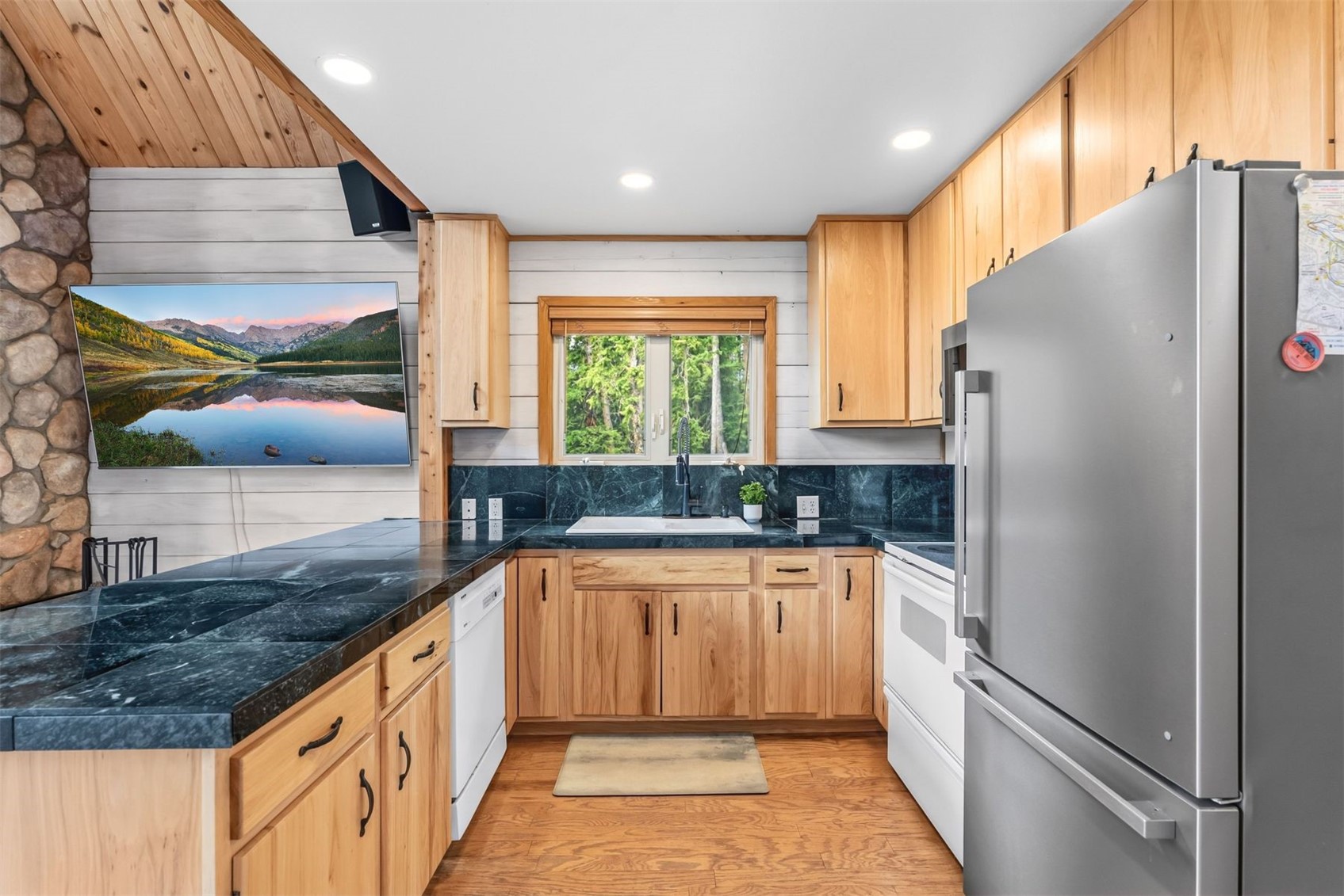 1043 Range Road Property Photo 15